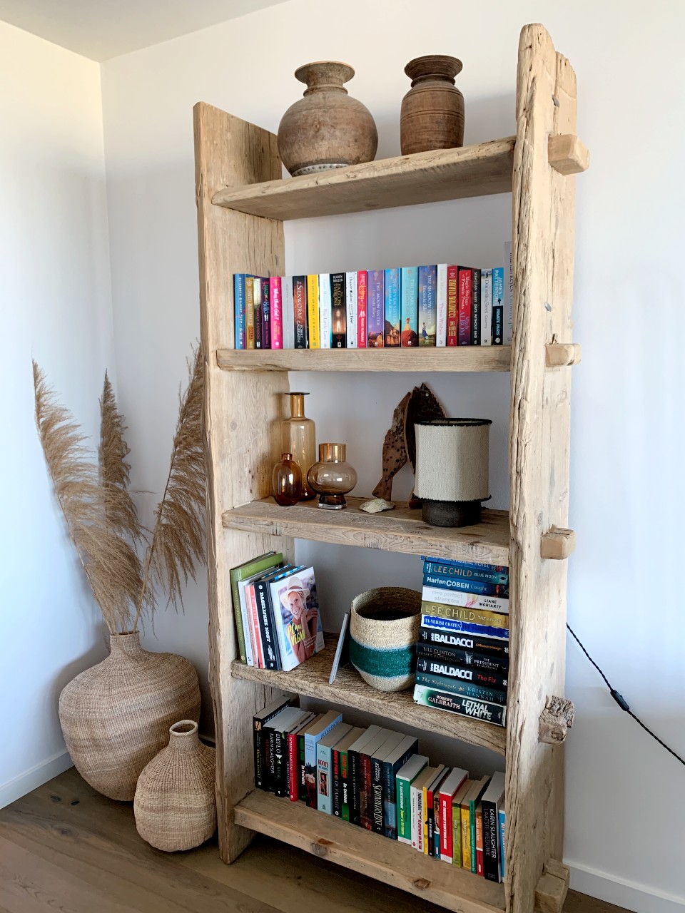 Bibliothèque dans un appartement du Strandhotel