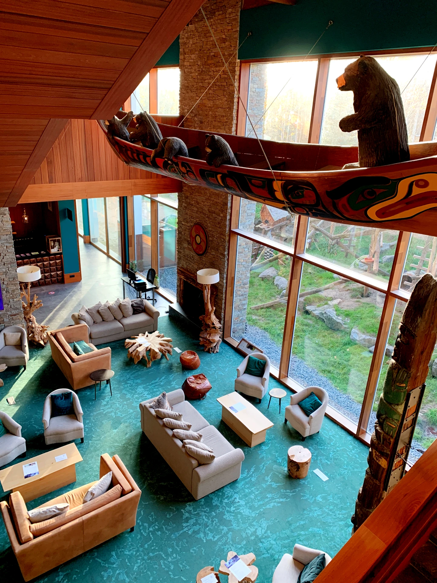 m4f-pairidaiza-bearlodges-hall Hall des Bear lodges au Pairi Daiza Resort