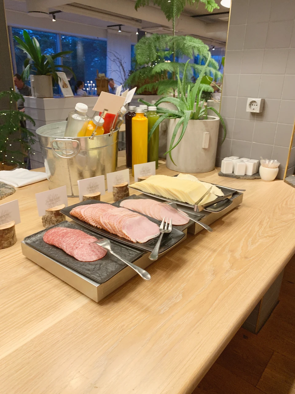 m4f-laspa-breakfast-cheese